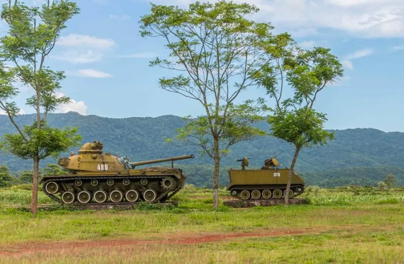 Hué - DMZ - Hué